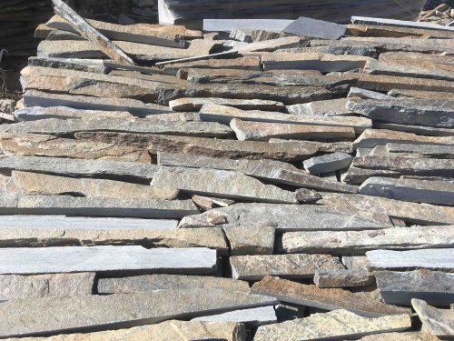 Горбушка златолит мультиколор для облицовки купить в Новоуральске