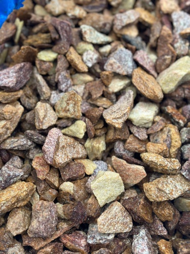 Златолит персиковый декоративная каменная крошка купить в Новоуральске