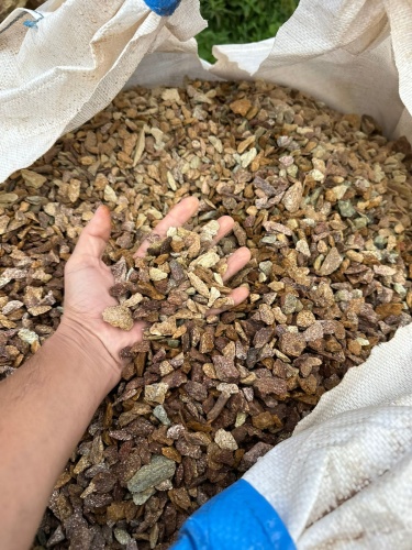 Златолит персиковый декоративная каменная крошка купить в Новоуральске